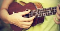 UKULELE, GIỮ CHẶT ĐÀN, CHƠI THẬT HAY